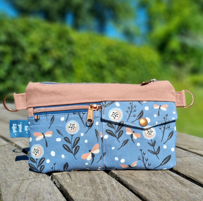 E-book Frau Schnitte Crossbody Bag Evin, Duits