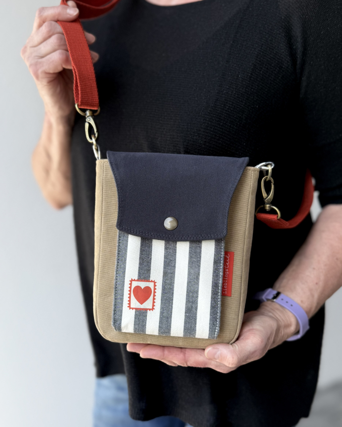 E-book Frau Schnitte Crossbody Bag Kleine Bjelle, Duits