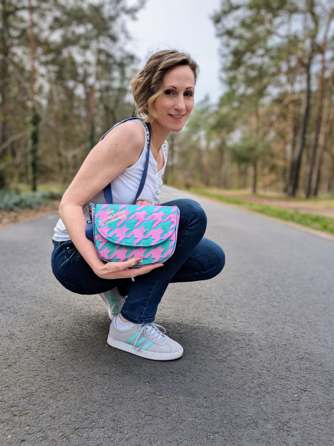 E-Book Frau Schnitte Saddle Bag Svea, german