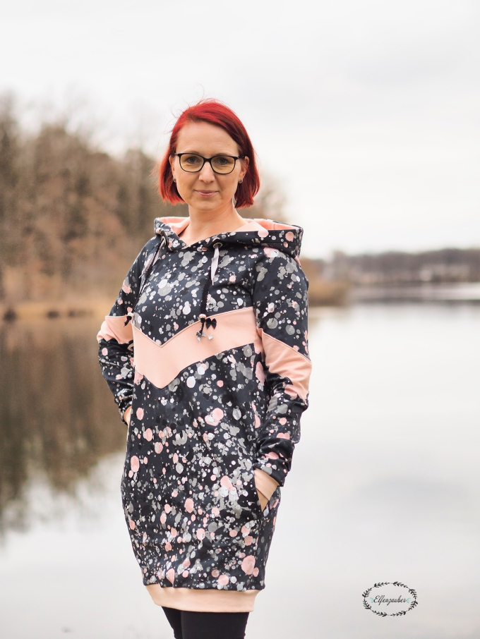 E-Book J&J Fadentanz Raglan-Hoodiekleid  J-Jasmin Woman
