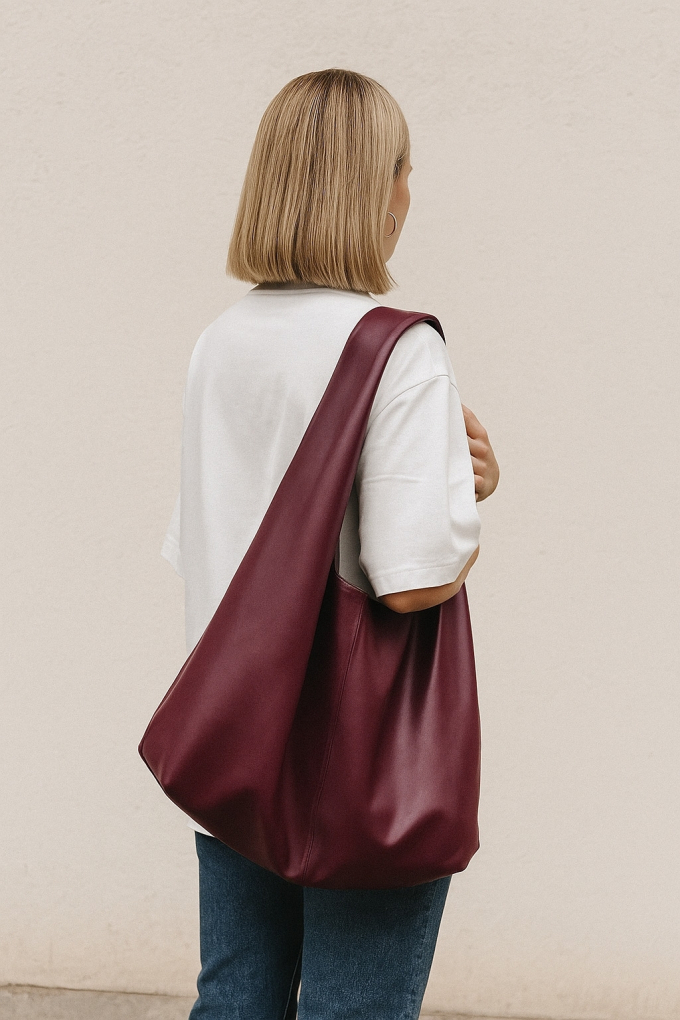 E-Book JULIANA MARTEJEVS Hobo Bag Cleo, english