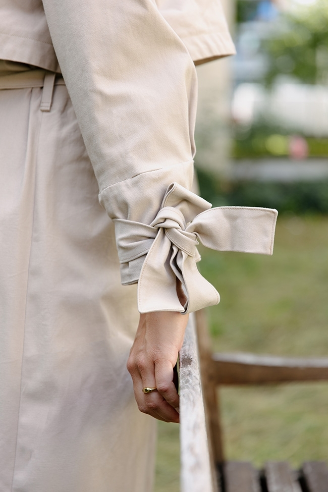 E-Book JULIANA MARTEJEVS Trench Coat Chloe. english