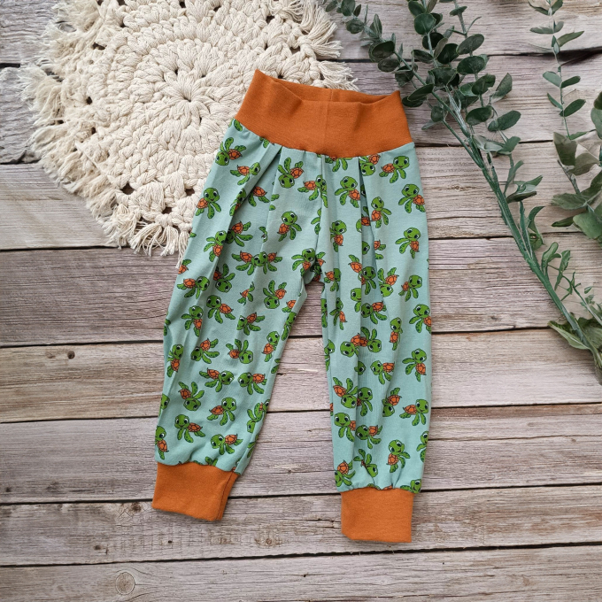 Patron pantalon enfant pdf Süße Pumpi Knopf und Nadel