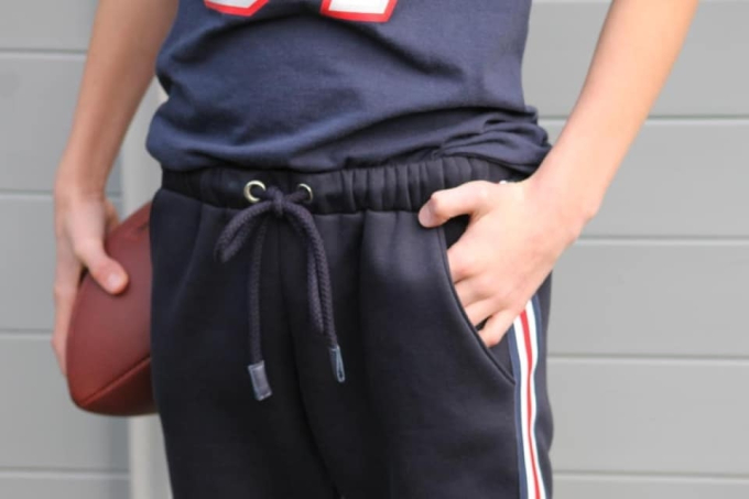 Patron pantalon sweat pdf enfant Bombom Teens Königin Mutter, en allemand