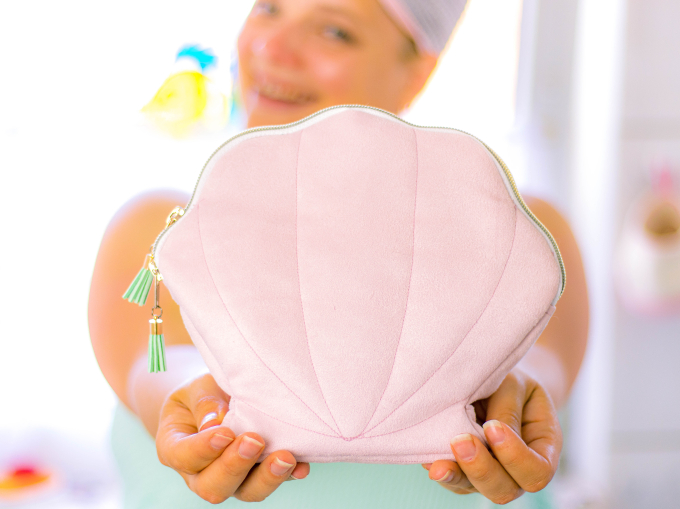 E-Book LaLilly Herzileien Muscheltasche Cascara