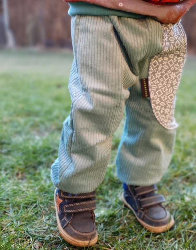 Ebook patron pantalon enfant Baggyine Lilelle Datoine, en allemand