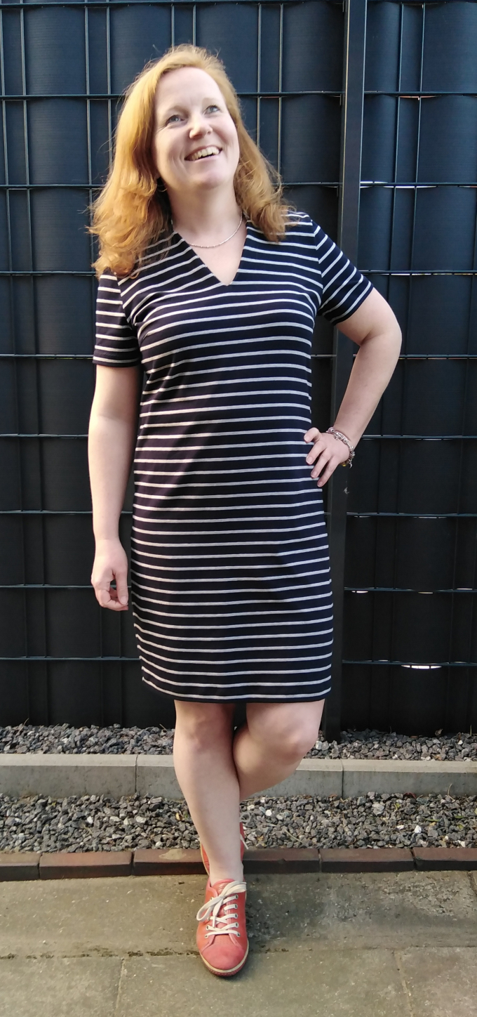 E-Book Lillesol & Pelle Kleid und Shirt Candela, german