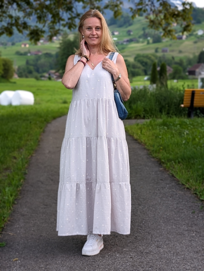 E-Book Lillesol & Pelle Summer-Dress Woman Camela, german