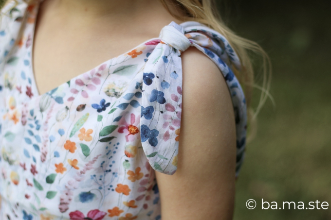 Patron jumper enfant Mini pdf Lindy avec pantalon Lore & Belle, en allemand