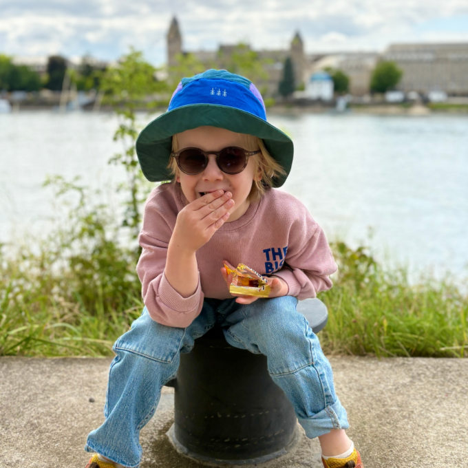 E-book Lotte & Ludwig Bucket Hat Kappybara Family, Duits