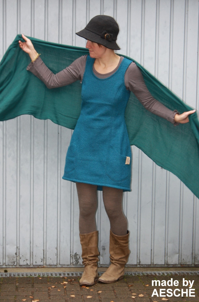 E-Book Lumali Kleid Walkdeern, duits