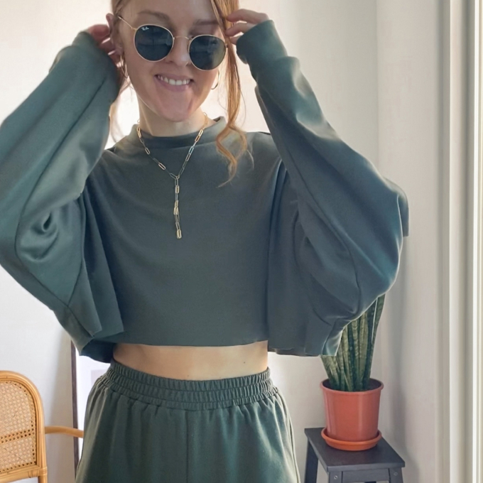 E-book Make it yours Oversized Sweat Jurk / Sweater, Duits