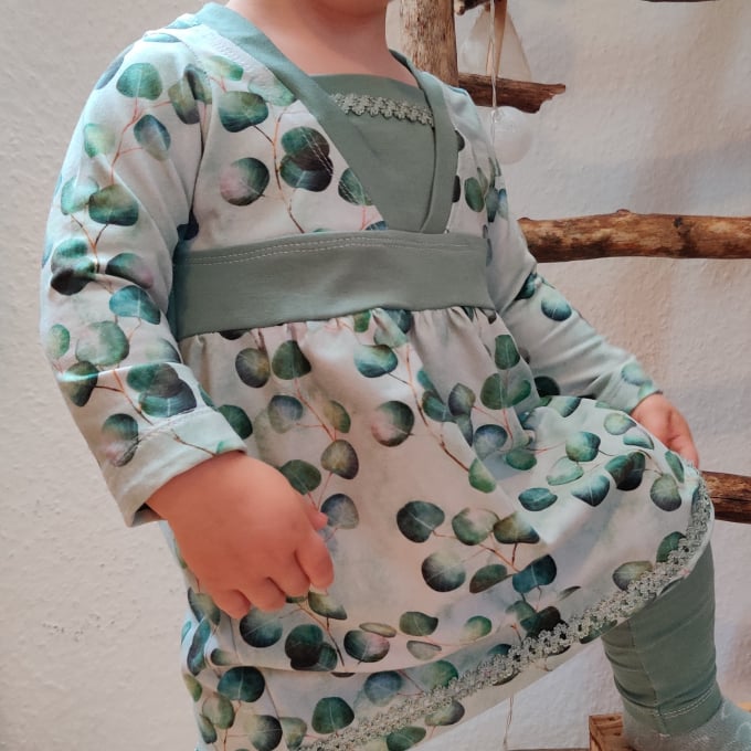 Ebook patron robe tunique enfant Akina Die Frühlingsblume MamaMika, en allemand