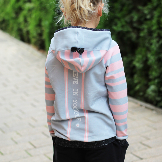 E-book Miss Granny Kombi Kinder Hoodie & T-Shirt Leon, Duits