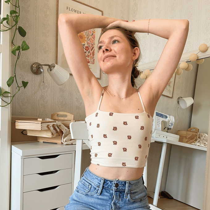 E-book Moreauthentic Basic Crop Top Emily, Duits