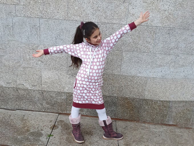 E-Book PiexSu Hoodiekleid Nadal Girls, en allemand