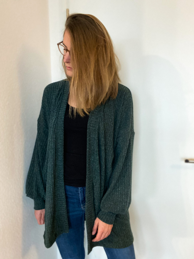 Ebook patron cardigan femme Simi-Jo, en allemand