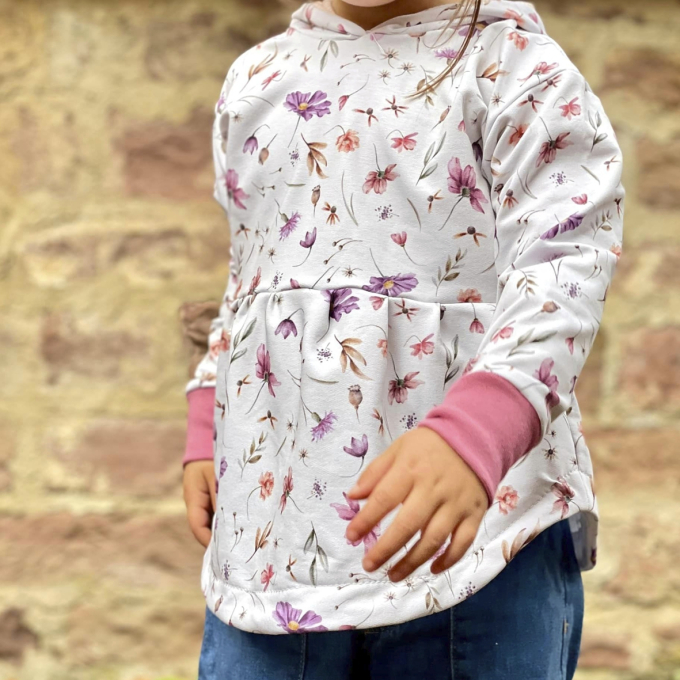 Patron sweat-shirt / pullover enfant pdf Selma Snygges, en allemand