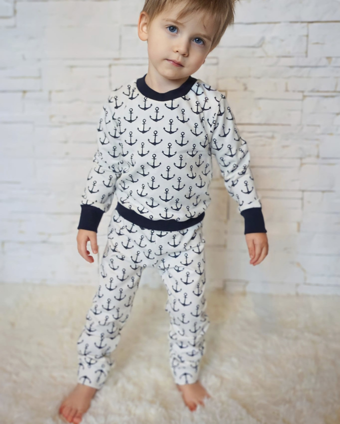 Patron chemise de nuit / pyjama enfant pdf Jaro & Luna Snygges, en allemand