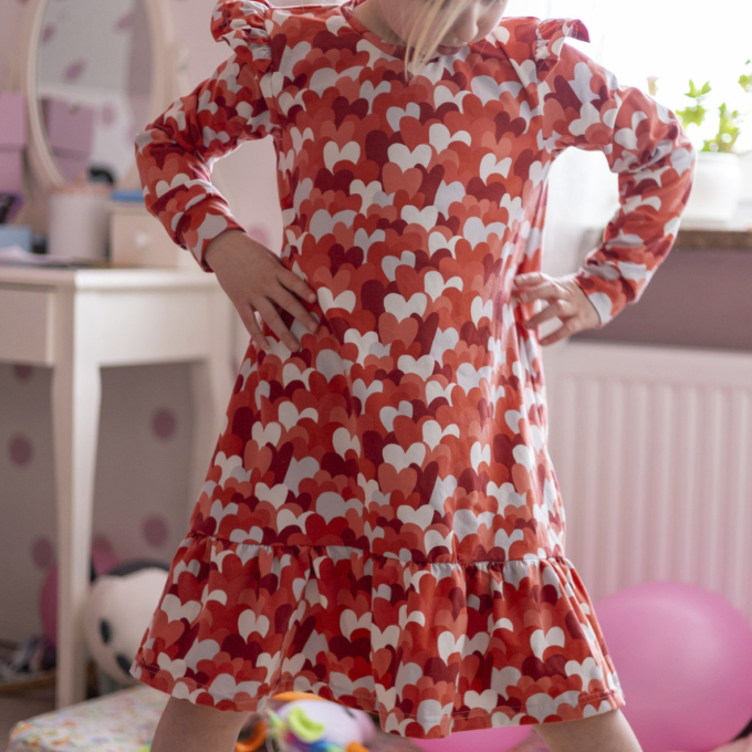 Patron chemise de nuit / pyjama enfant pdf Jaro & Luna Snygges, en allemand