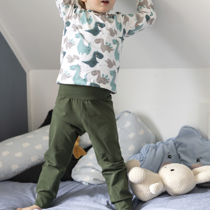Patron chemise de nuit / pyjama enfant pdf Jaro & Luna Snygges, en allemand