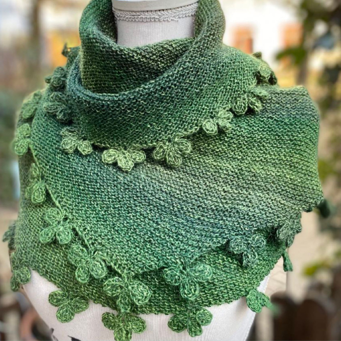 Patron tricot châle femme pdf St Patrick CraSy, en allemand
