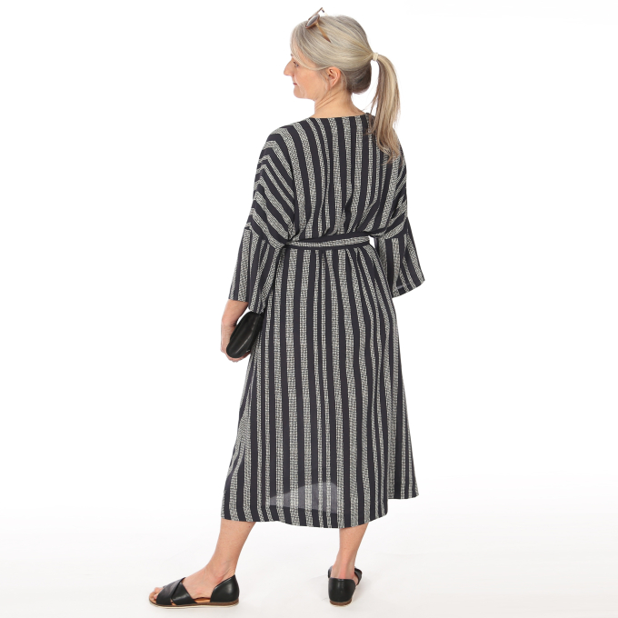 Patron robe femme pdf Mme Iva Studio Schnittreif, en français