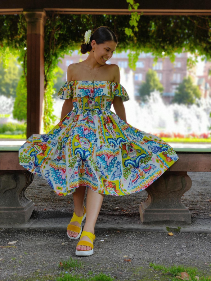 Patron rbe femme pdf Xalli Telabeja, en allemand