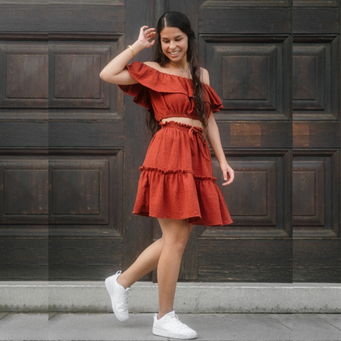 Patron rbe femme pdf Xalli Telabeja, en allemand