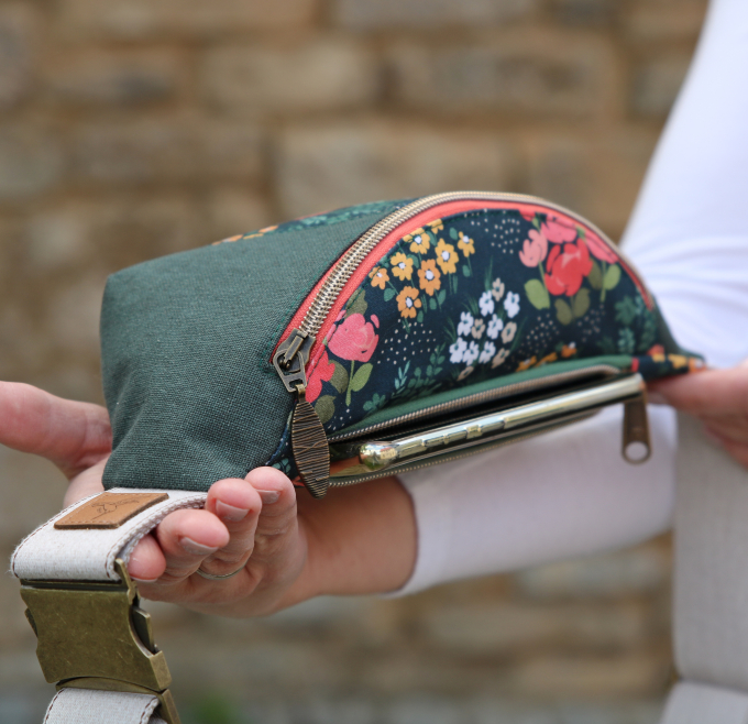 E-Book Unikati Bauchtasche Lana, duits