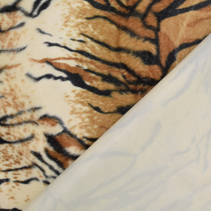 Tissu fausse fourrure peau de bête tigre
