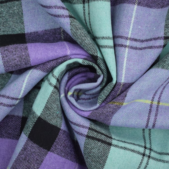 Tissu flanelle léger Tartan écossais Karolin, lilas