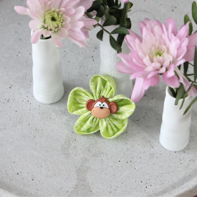 Freebook Cutting Corners Design Stoffblume, Duits