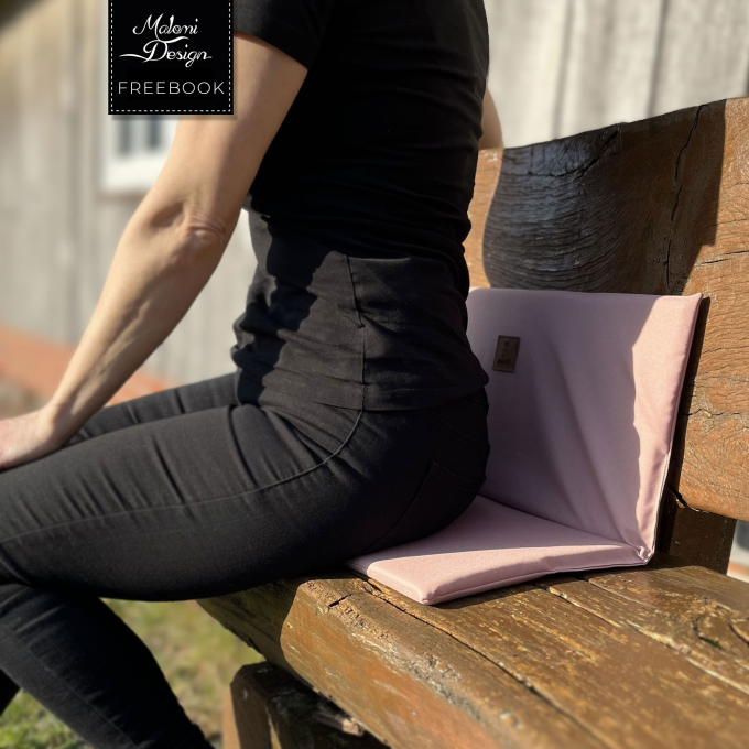 Patron couture gratuit coussin pliable pdf Pompom Malomi, en français