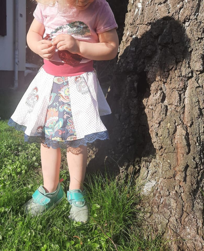 Freebook Unendlich Schön - Salix Mini Drehrock Kinder