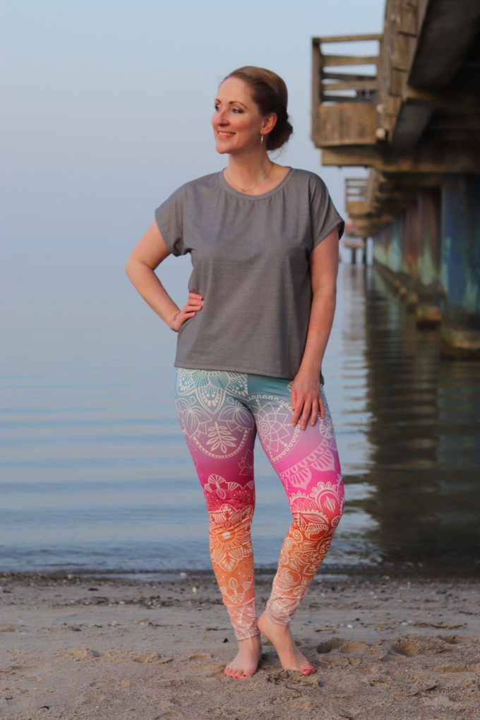 Tissu jersey technique sport Albstoffe Hamburger Liebe Fire circles, rose