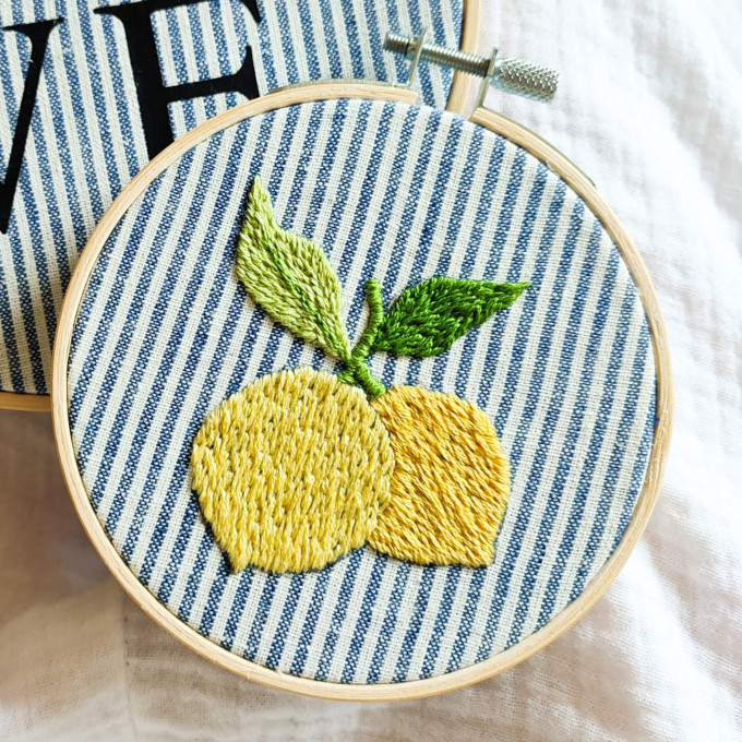 Modèle broderie à la main pdf citron Beemybear