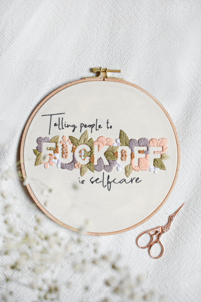 Modèle broderie à la main pdf Va te faire foutre l'autosuffisance GetStichDone + tuto vidéo