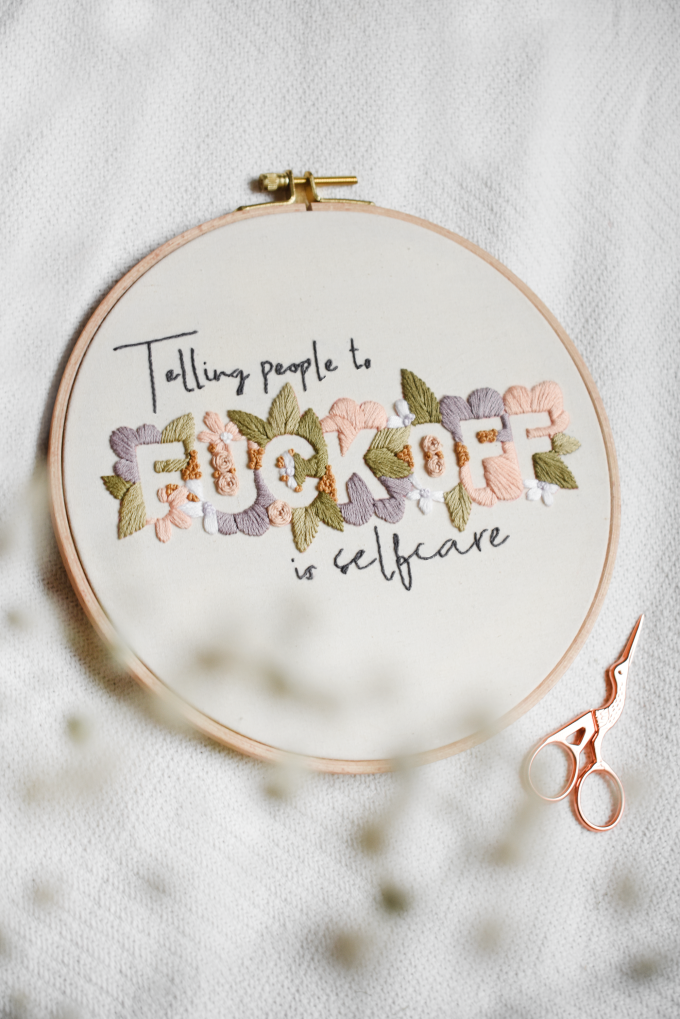 Modèle broderie à la main pdf Va te faire foutre l'autosuffisance GetStichDone + tuto vidéo