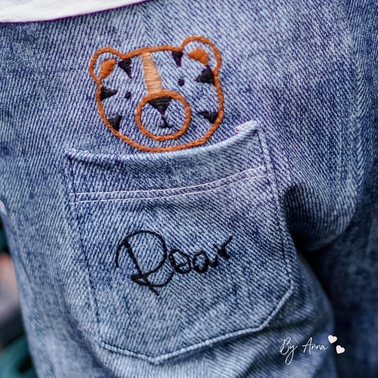 Modèle broderie à la main pdf Meilleurs amis Helloo Anni