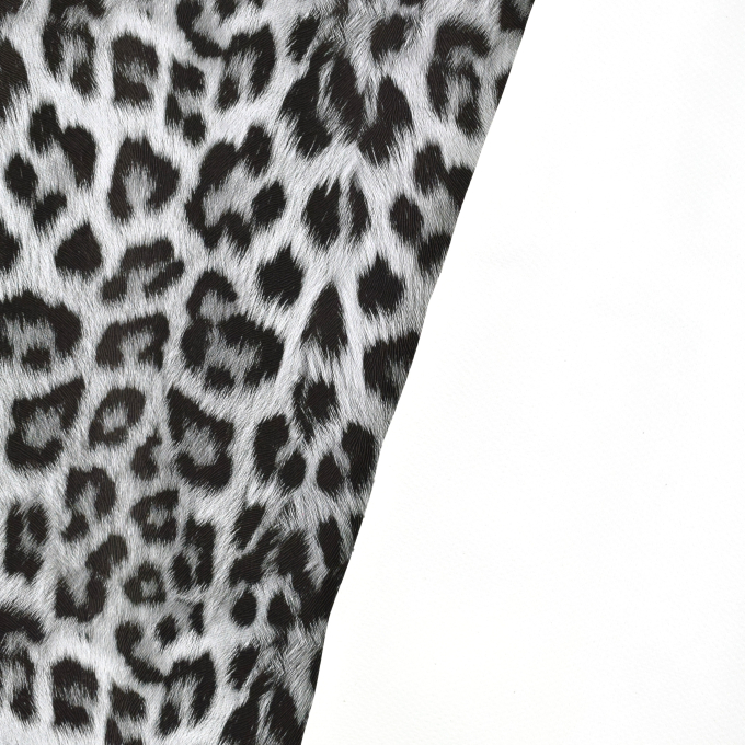 Faux leather metallic Animal Print, grey 130 x 40 cm