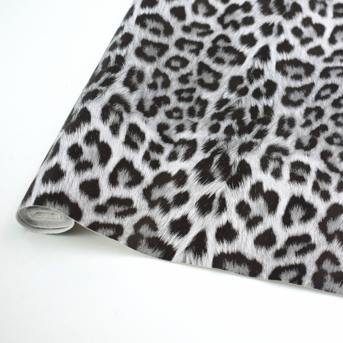 Faux leather metallic Animal Print, grey 130 x 40 cm