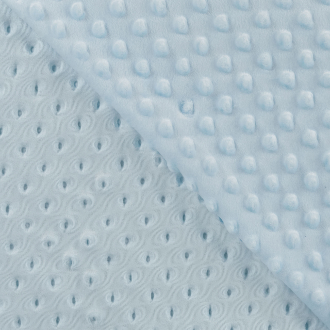 Gevulde Fleece Minky Dots, licht blauw