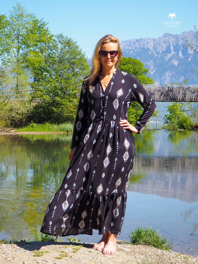Lillesol Women No. 54 Kleid / Bluse Sombra pattern, Duits