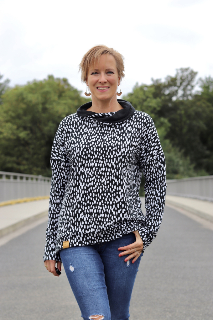Lillesol Women No. 61 Casual Sweater pattern, Duits