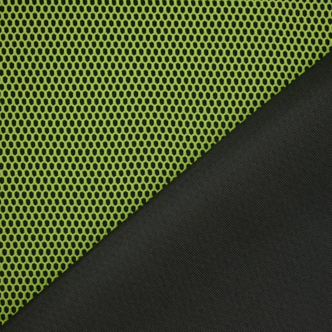 Tissu filet mesh matelassé 3D , vert