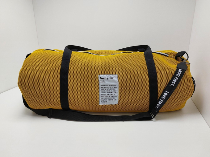 Tissu filet mesh matelassé 3D , jaune maïs