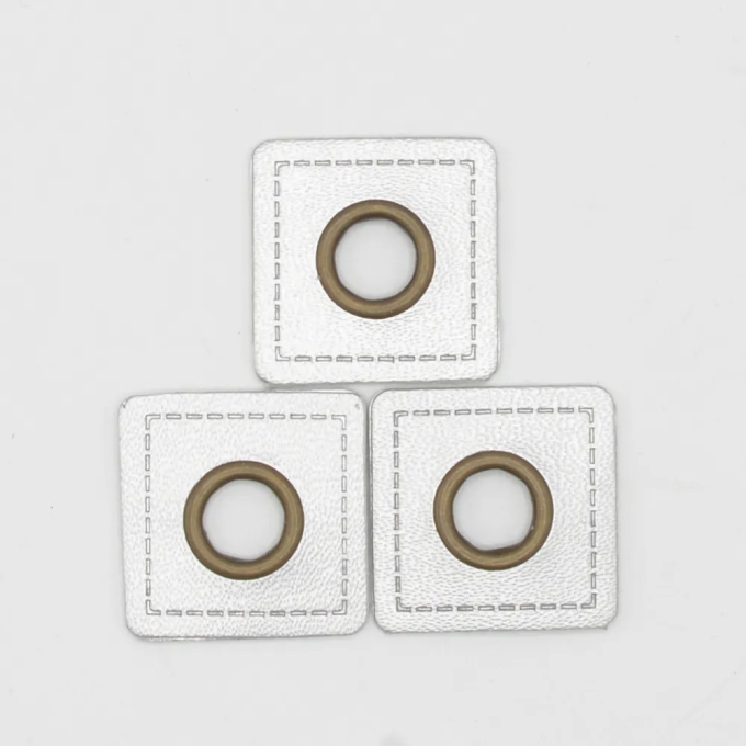 Eyelet Patch Leatherette square, silver