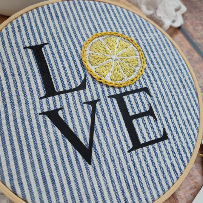 Fichier dessin flocage & modèle broderie Amour de citron Beemybear