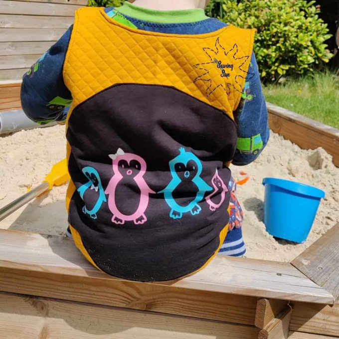 Fichier dessin flocage Famille de pingouins licence privée Löwenjunges